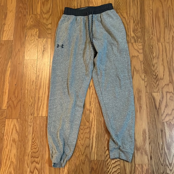 Under Armour Other - Under Armour joggers with drawstring tie